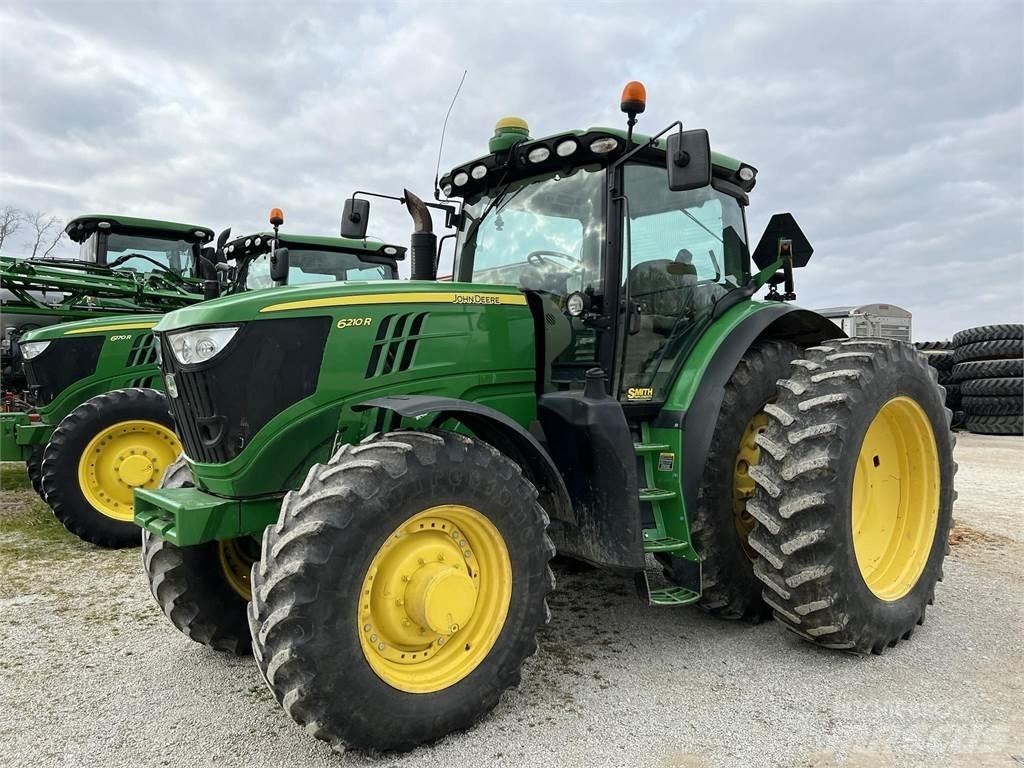 John Deere 6210R 트랙터