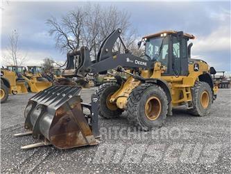 John Deere 624L  휠로우더