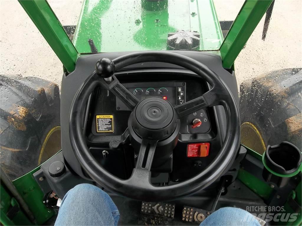 John Deere 648H 목재스키더