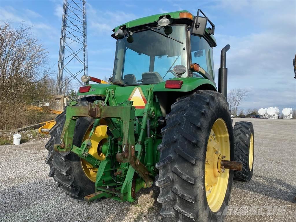 John Deere 8320 트랙터