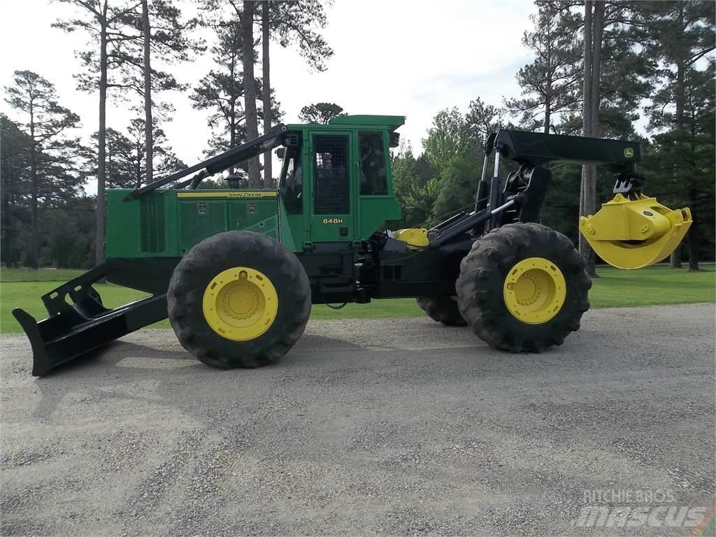 John Deere 848H 목재스키더