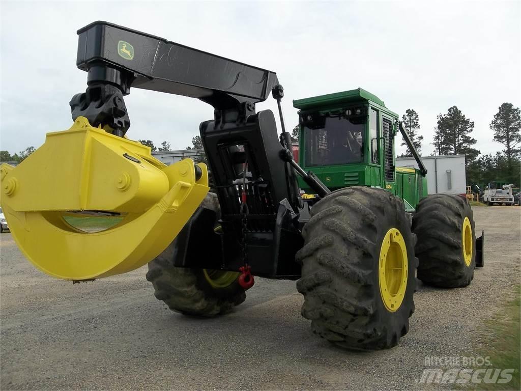 John Deere 848H 목재스키더
