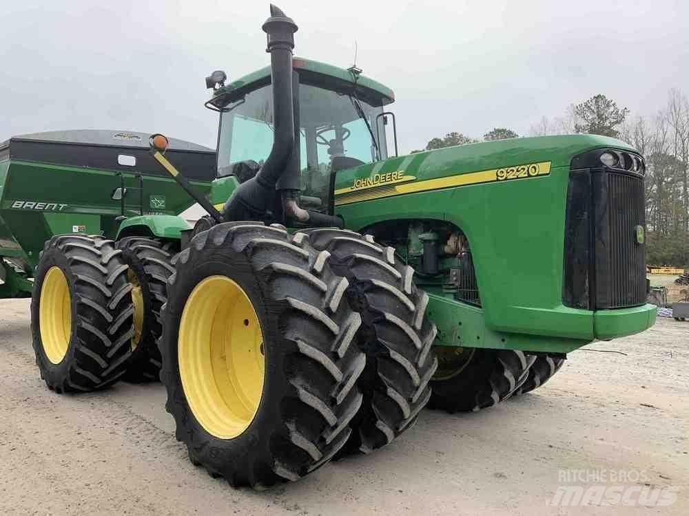 John Deere 9220 트랙터