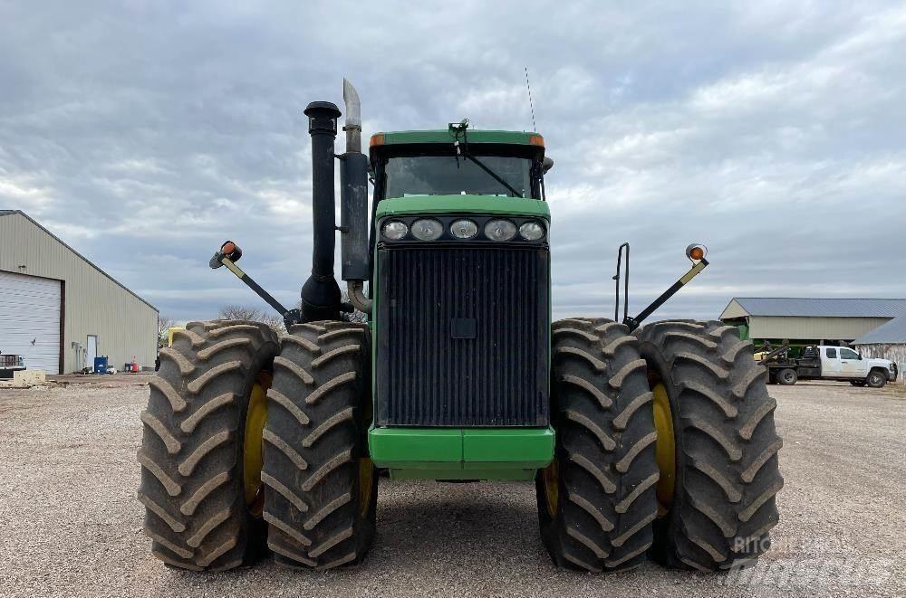 John Deere 9220 트랙터
