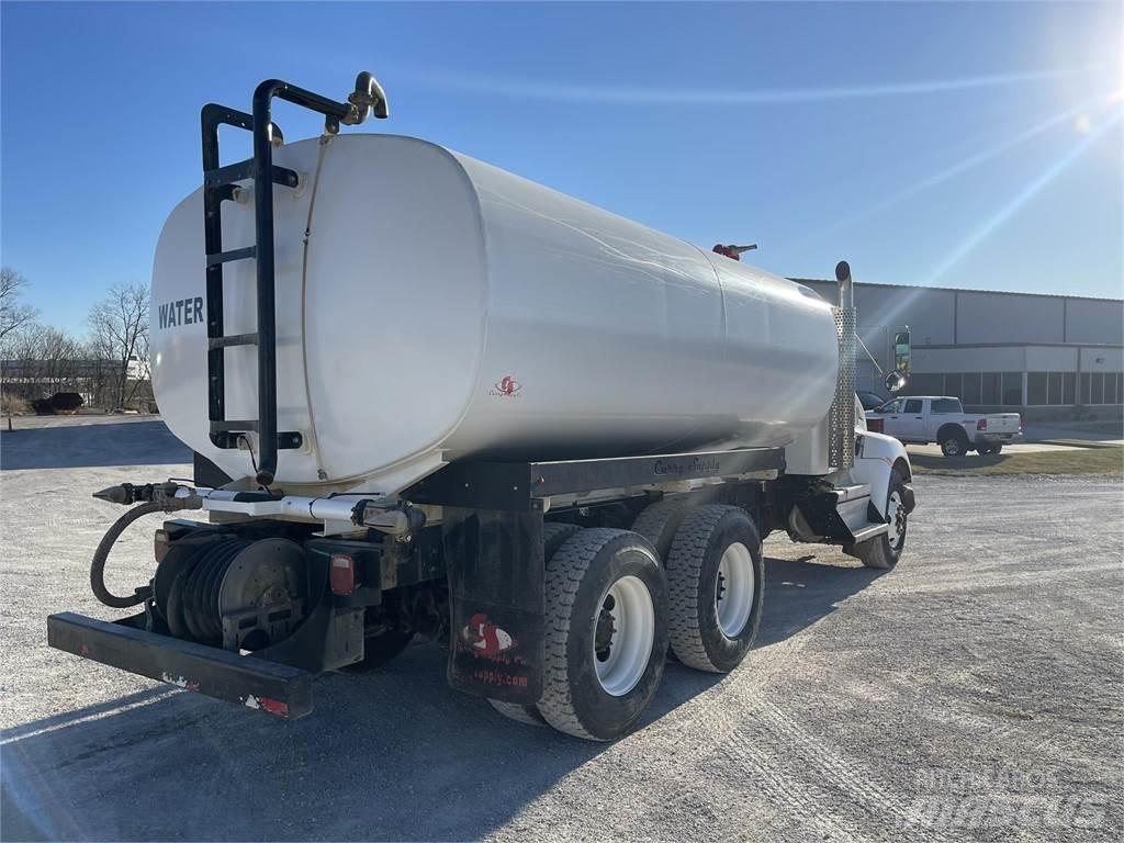 Kenworth T370 급수차