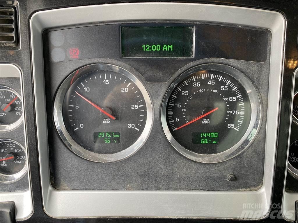 Kenworth T440 급수차