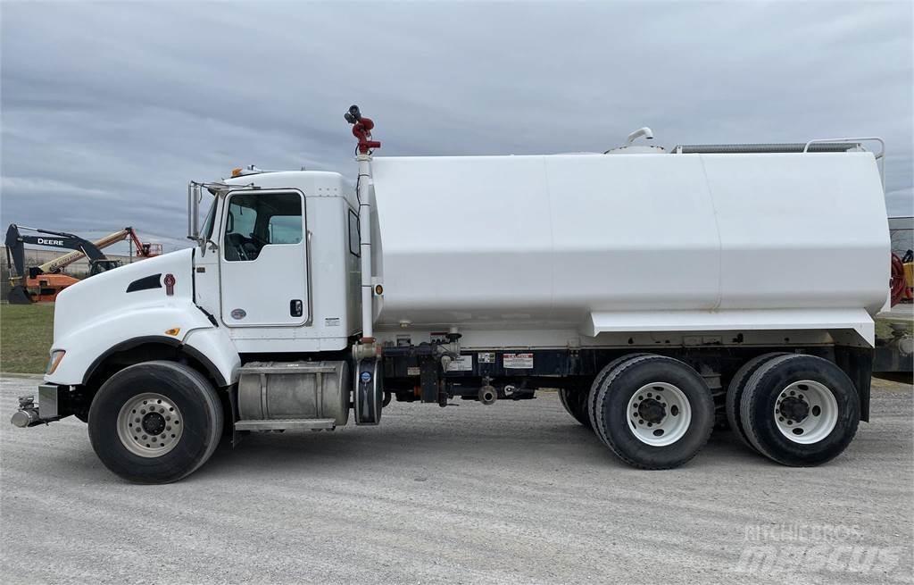 Kenworth T440 급수차