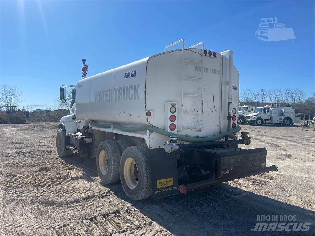 Kenworth T440 급수차