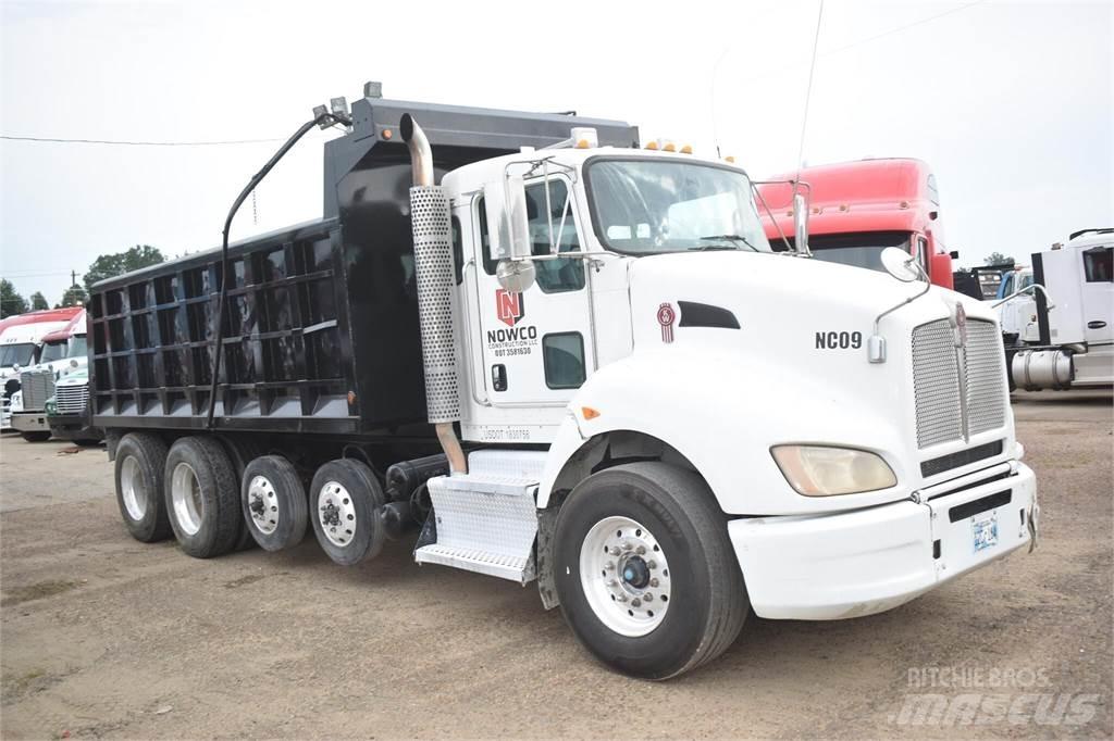 Kenworth T440 덤프 트럭