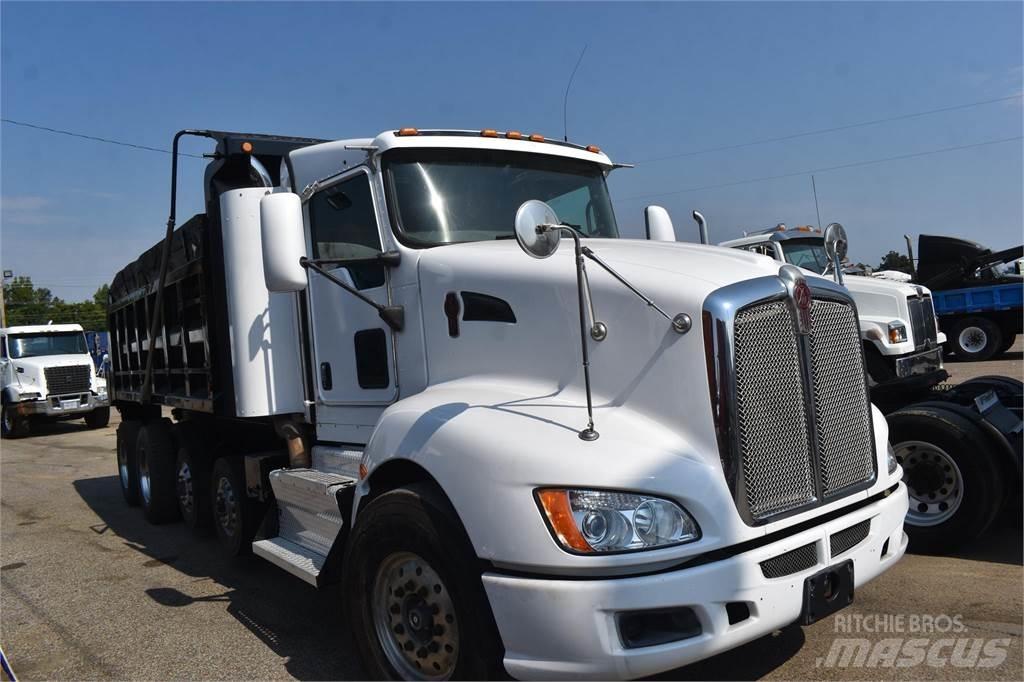 Kenworth T660 덤프 트럭