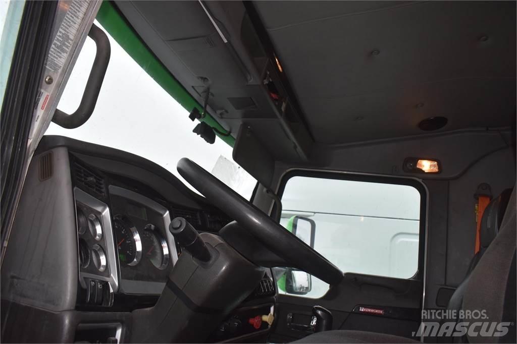 Kenworth T660 덤프 트럭