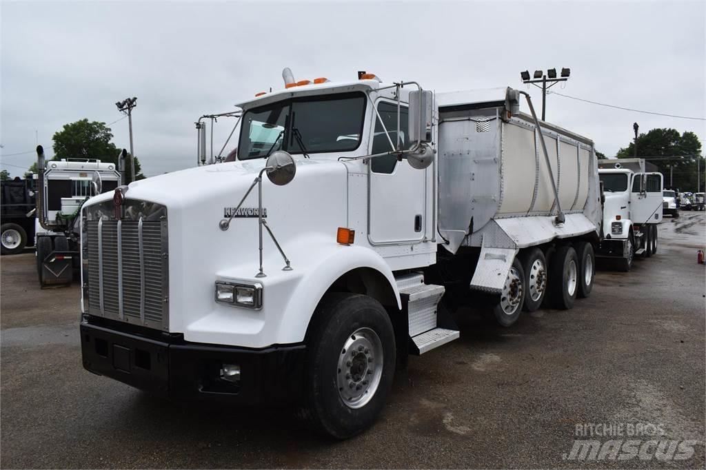 Kenworth T800 덤프 트럭