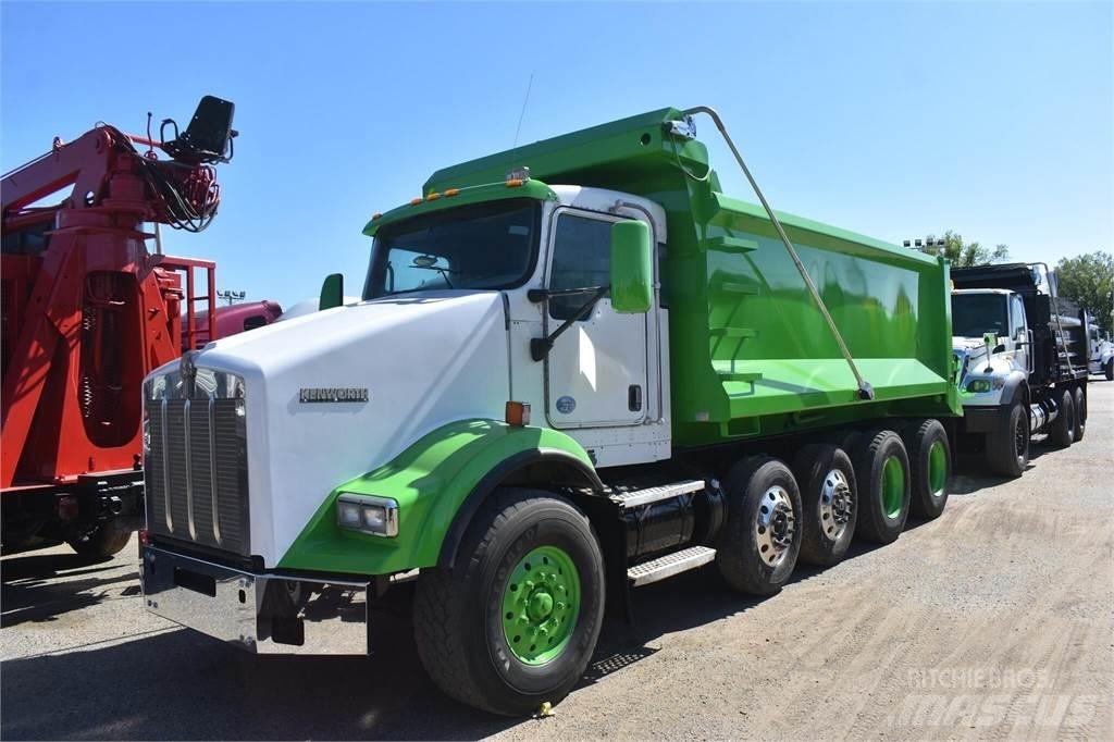 Kenworth T800 덤프 트럭
