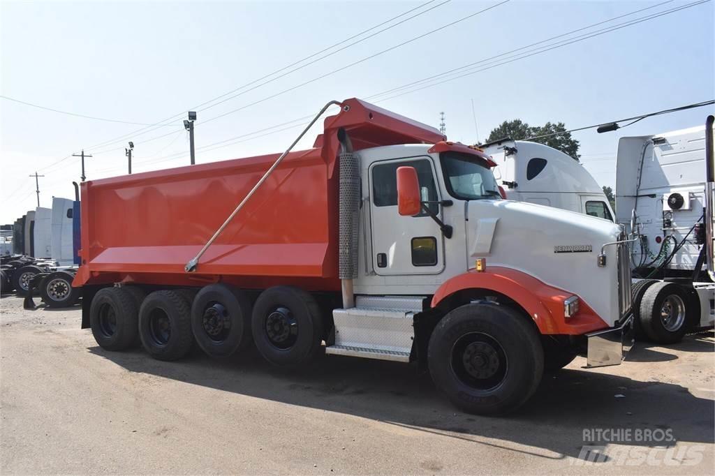 Kenworth T800 덤프 트럭