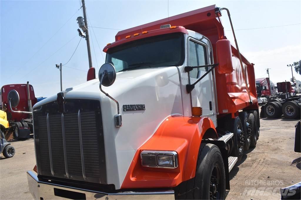 Kenworth T800 덤프 트럭