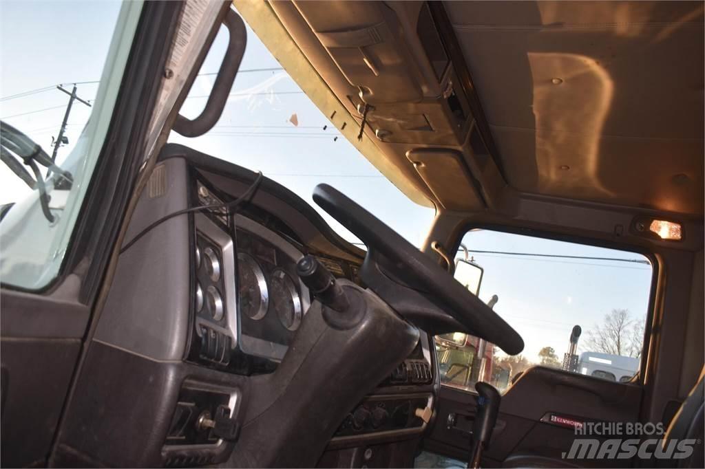 Kenworth T800 덤프 트럭