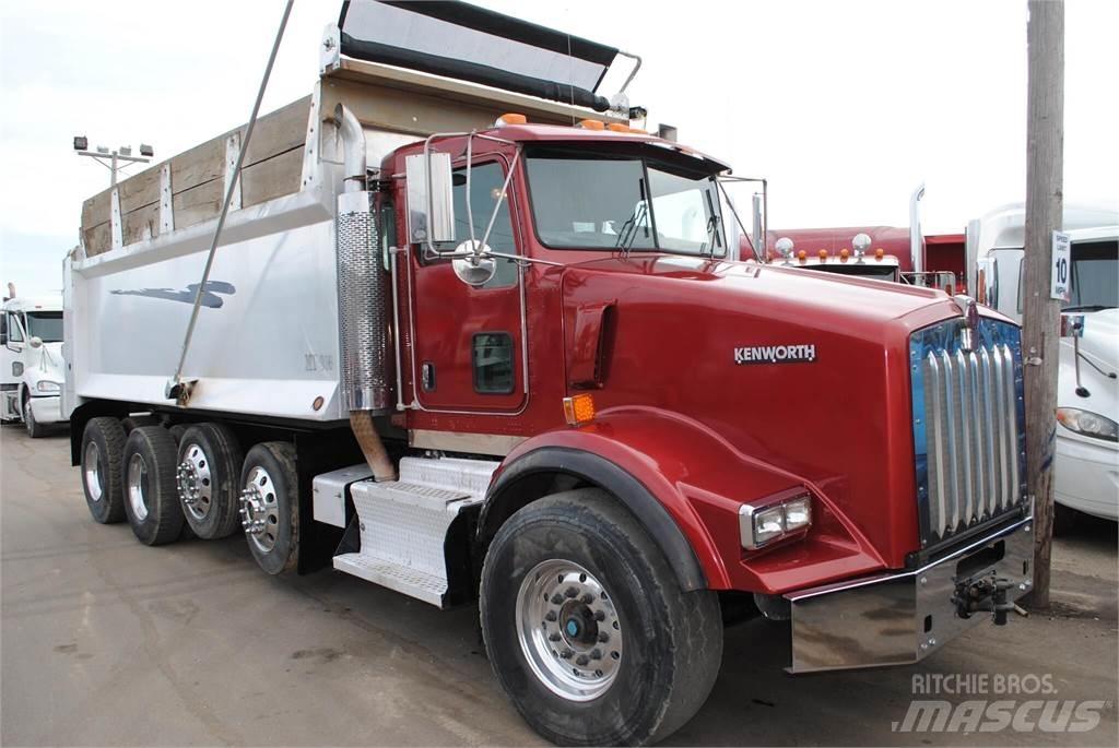 Kenworth T800 덤프 트럭