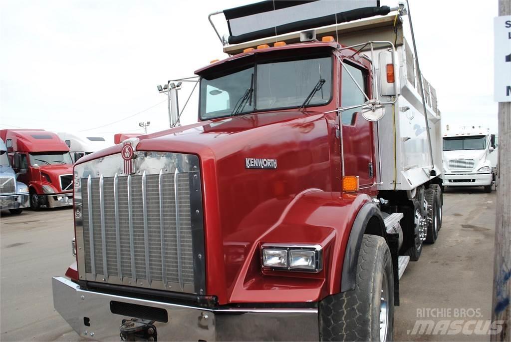 Kenworth T800 덤프 트럭