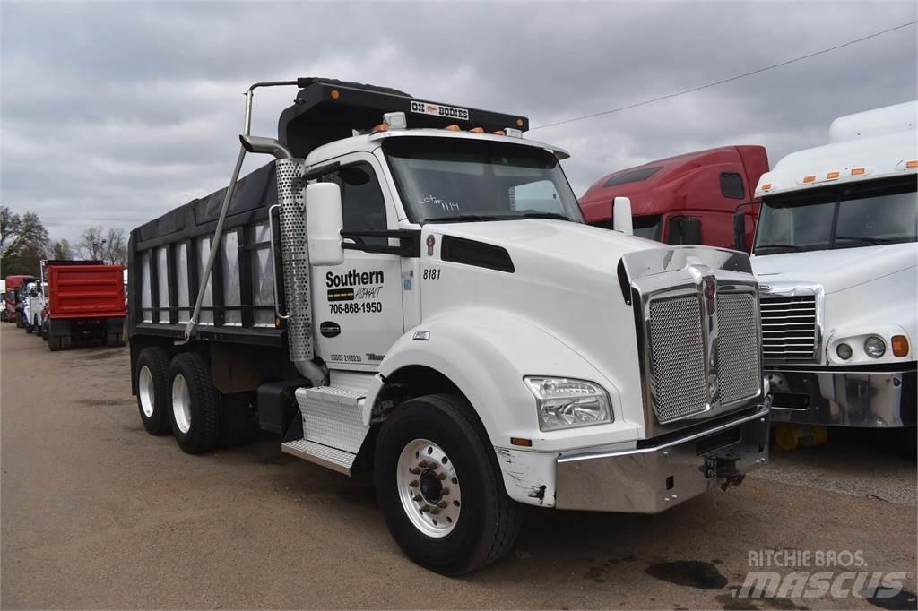Kenworth T880 덤프 트럭