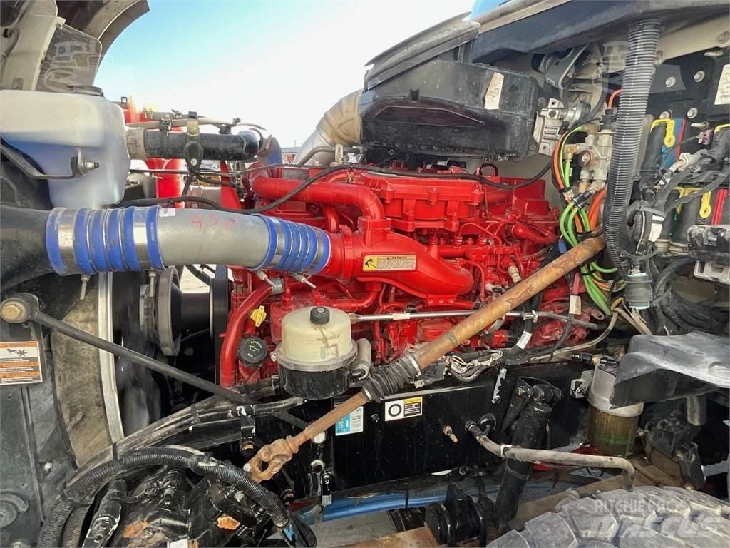 Kenworth T880 탱커 트럭