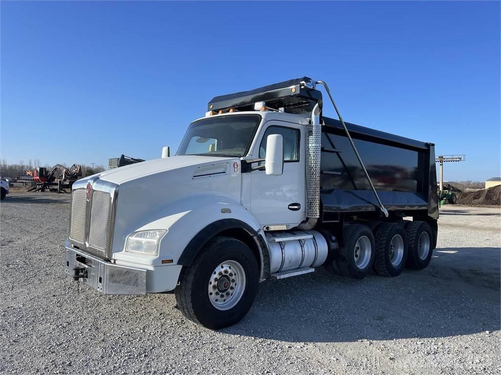 Kenworth T880 덤프 트럭