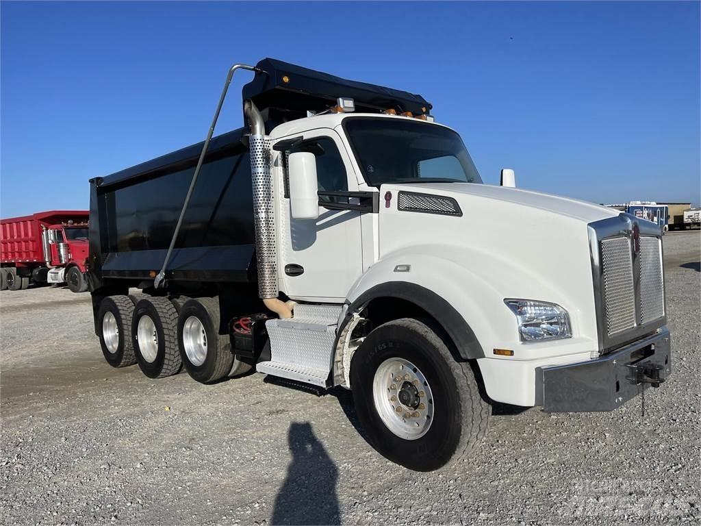 Kenworth T880 덤프 트럭