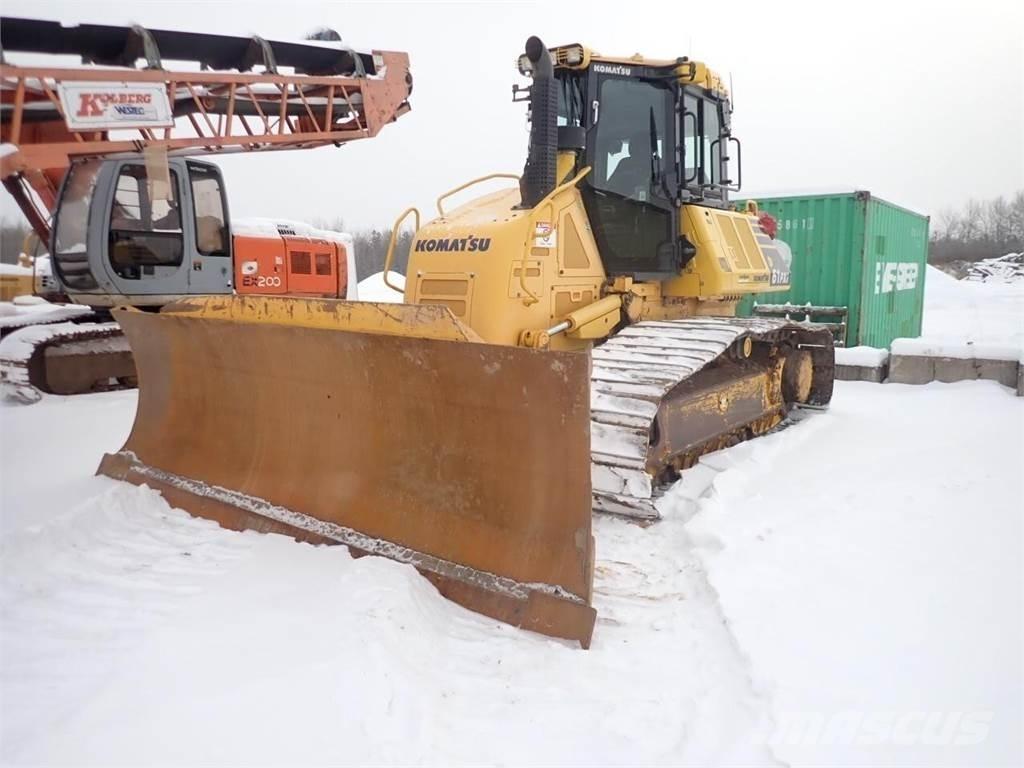 Komatsu D61PXi-24 크롤러 도저
