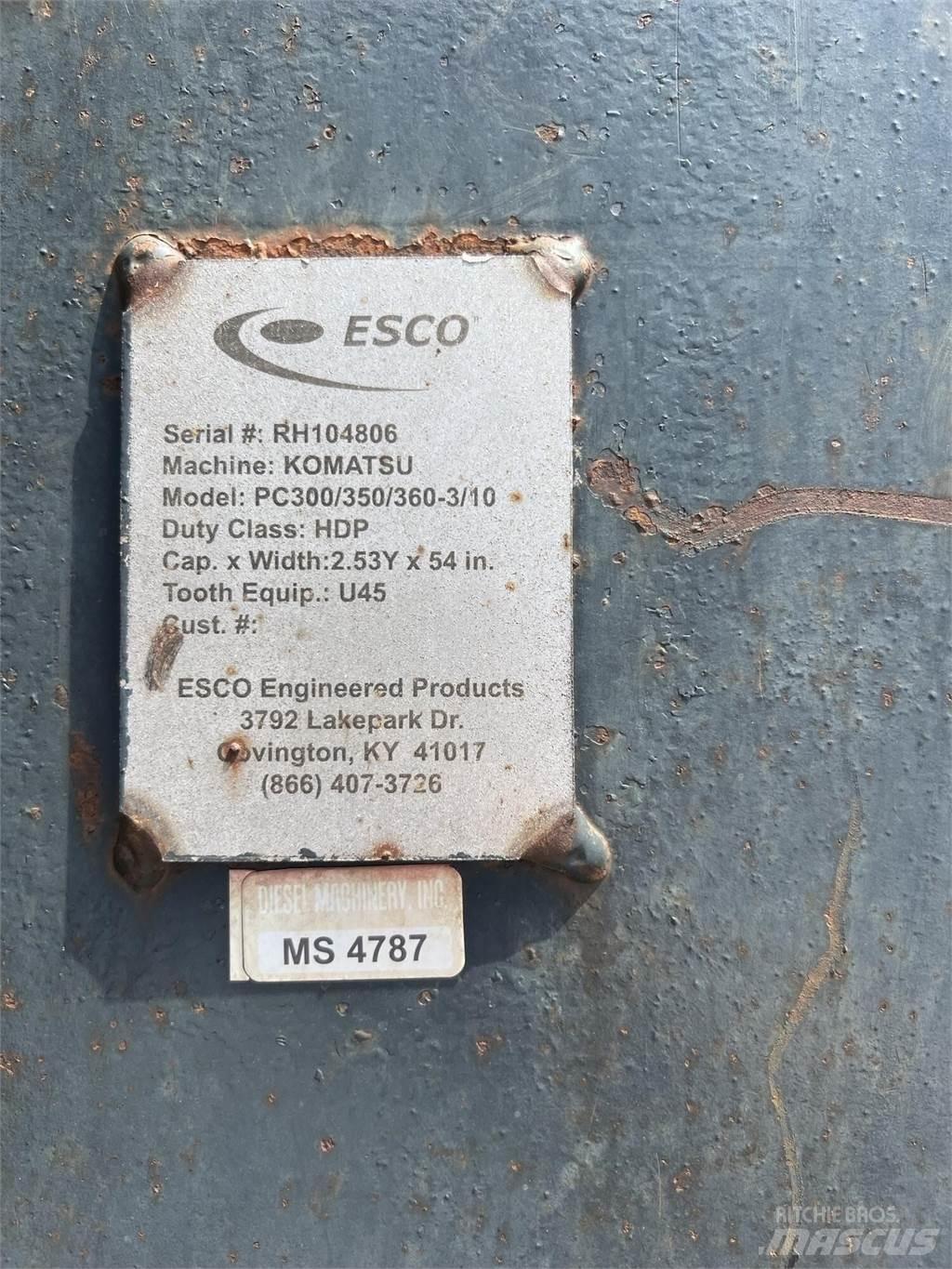Komatsu PC390 LC-11 대형 굴삭기 29톤 이상