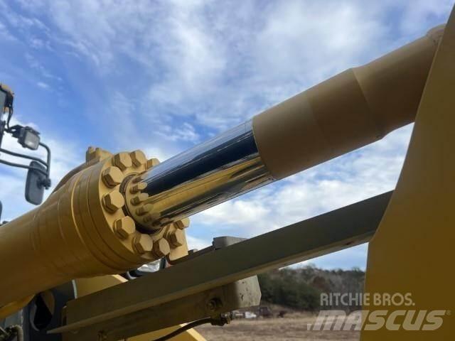Komatsu WA320-8  휠로우더