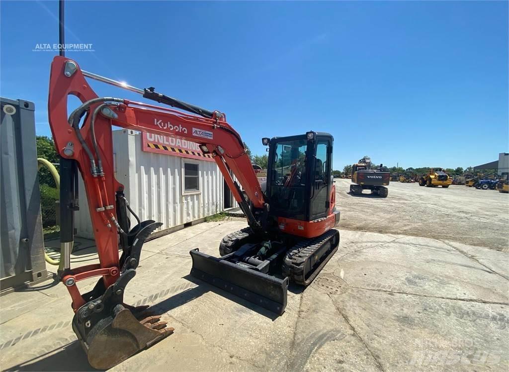 Kubota KX040-4 소형 굴삭기 7톤 미만