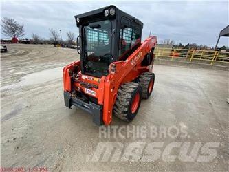 Kubota SSV75  스키드로더