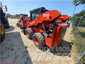 Kubota SSV75  스키드로더