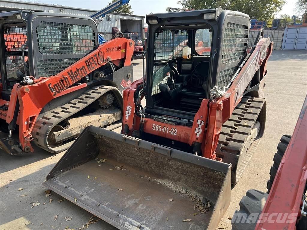 Kubota SVL65-2  스키드로더