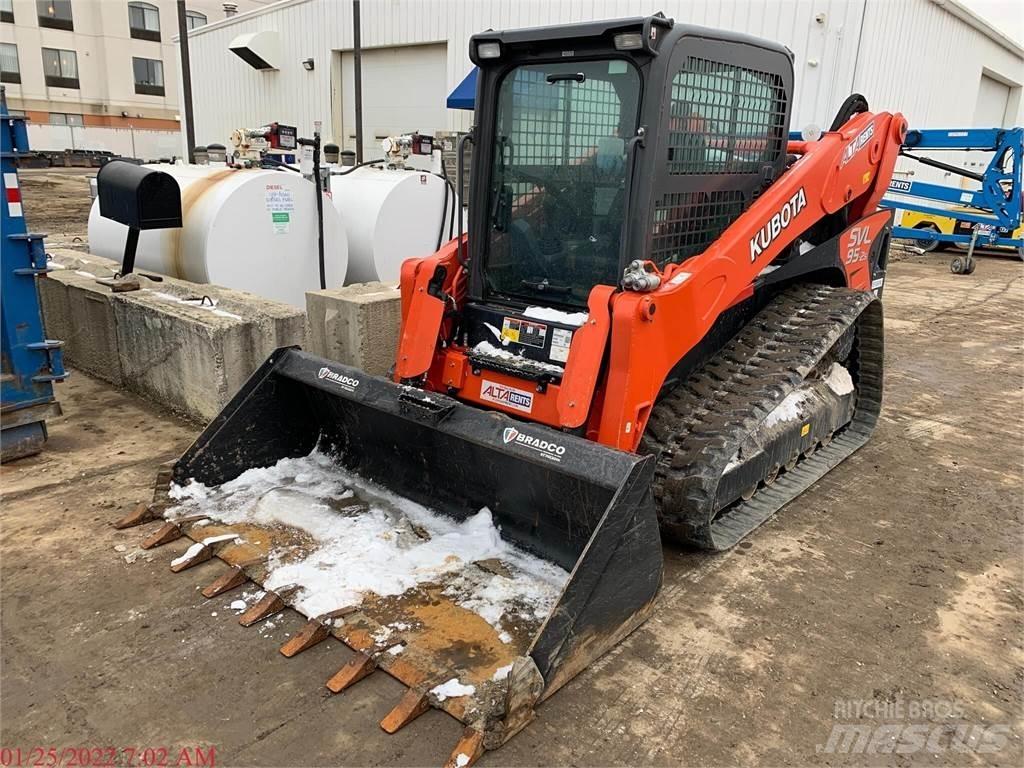 Kubota SVL95-2S  스키드로더