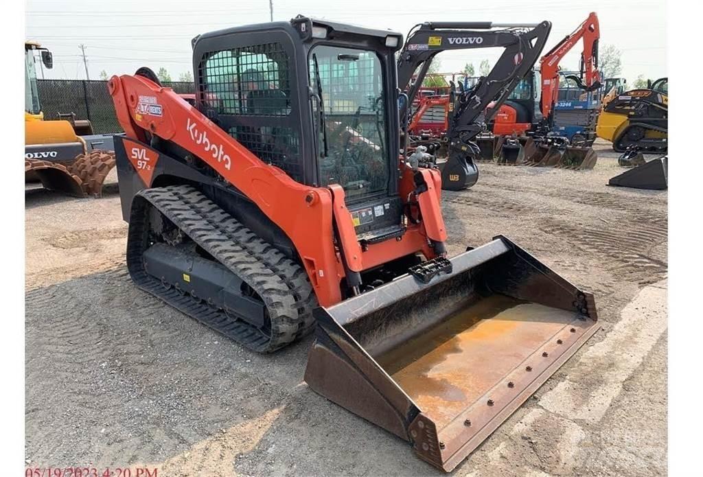 Kubota SVL97-2  스키드로더