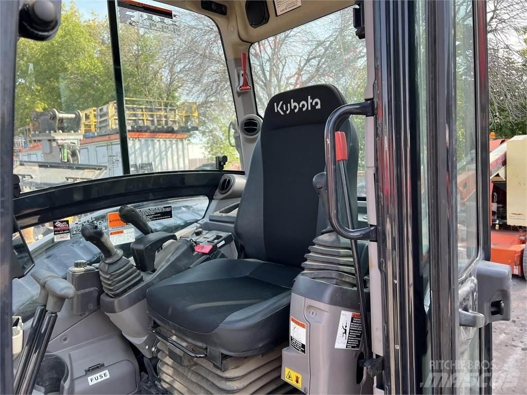 Kubota U55-5 소형 굴삭기 7톤 미만