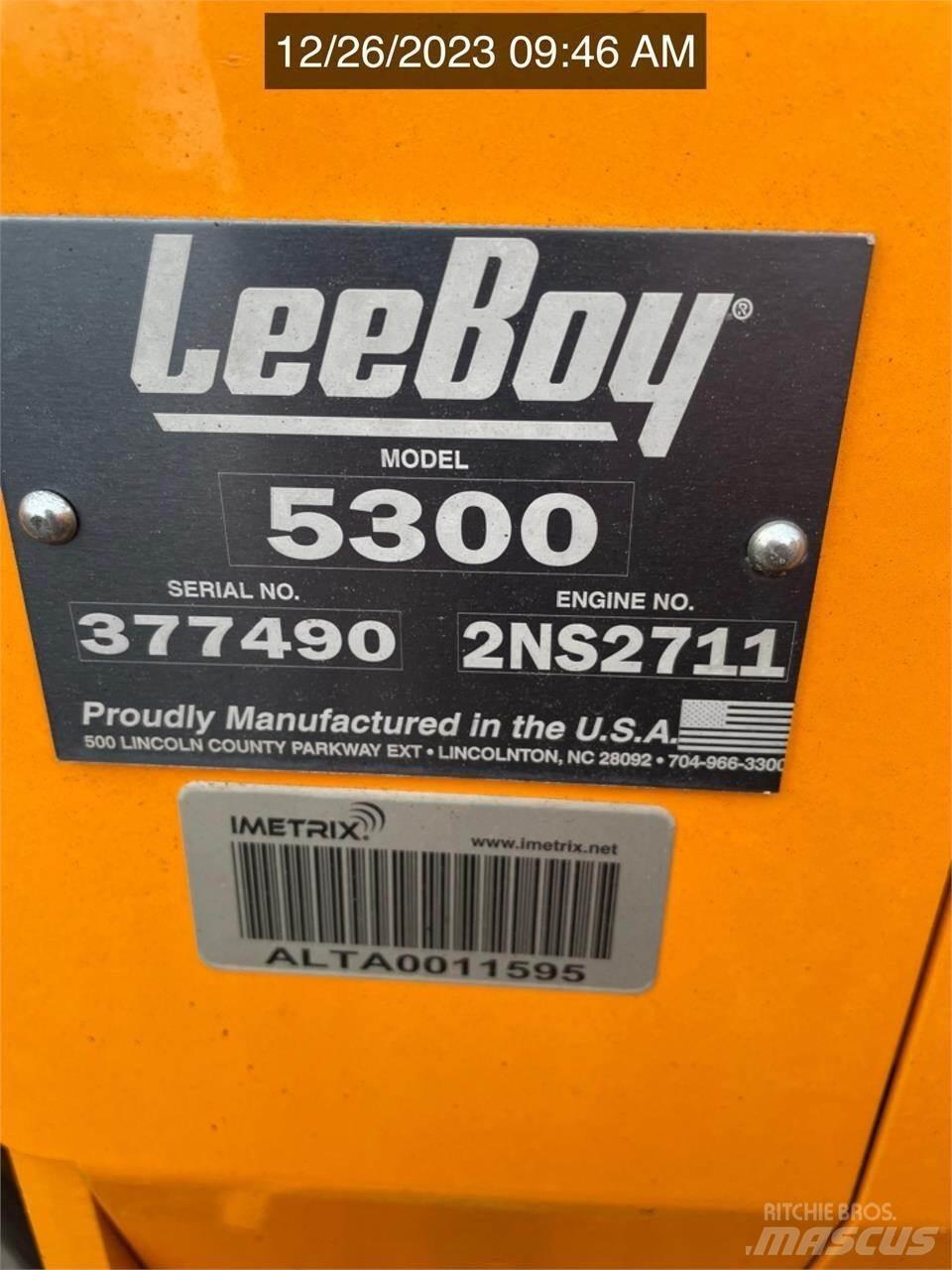 LeeBoy 5300 아스팔트 포장장비