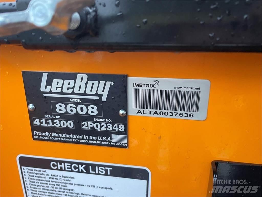 LeeBoy 8608 아스팔트 포장장비