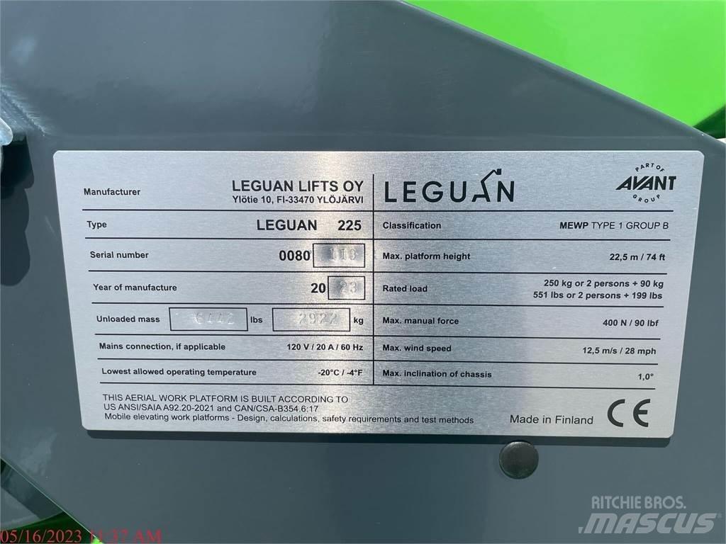 Leguan 225 관절형 전동이동 리프트