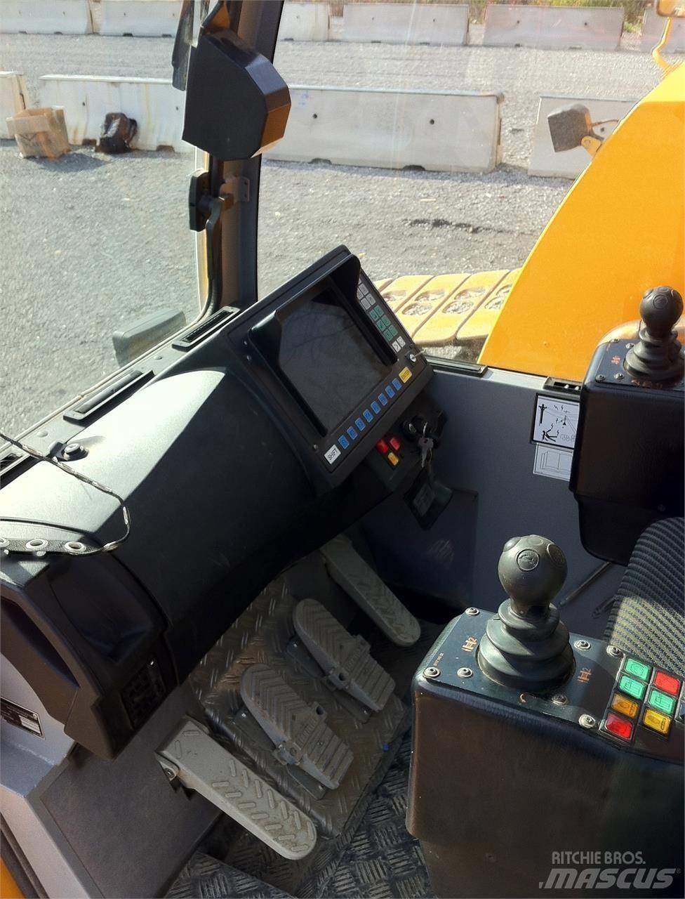 Liebherr LTR1100 트랙 크레인