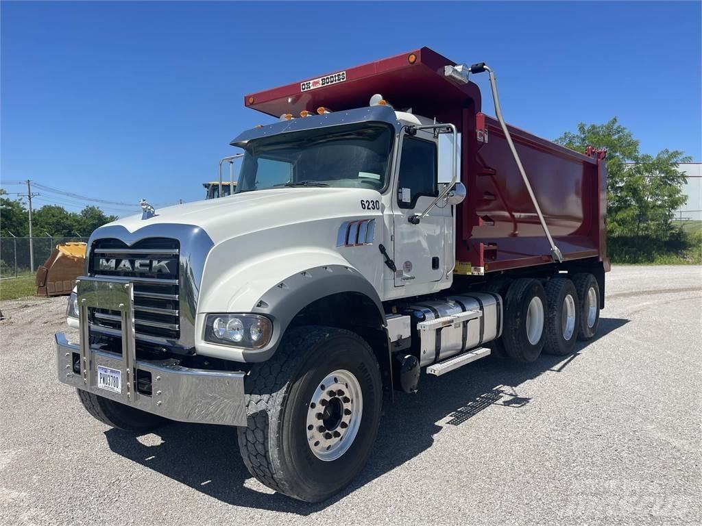 Mack GRANITE 64FR 건설 장비 - 기타