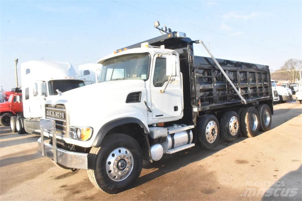 Mack GRANITE CV713 덤프 트럭