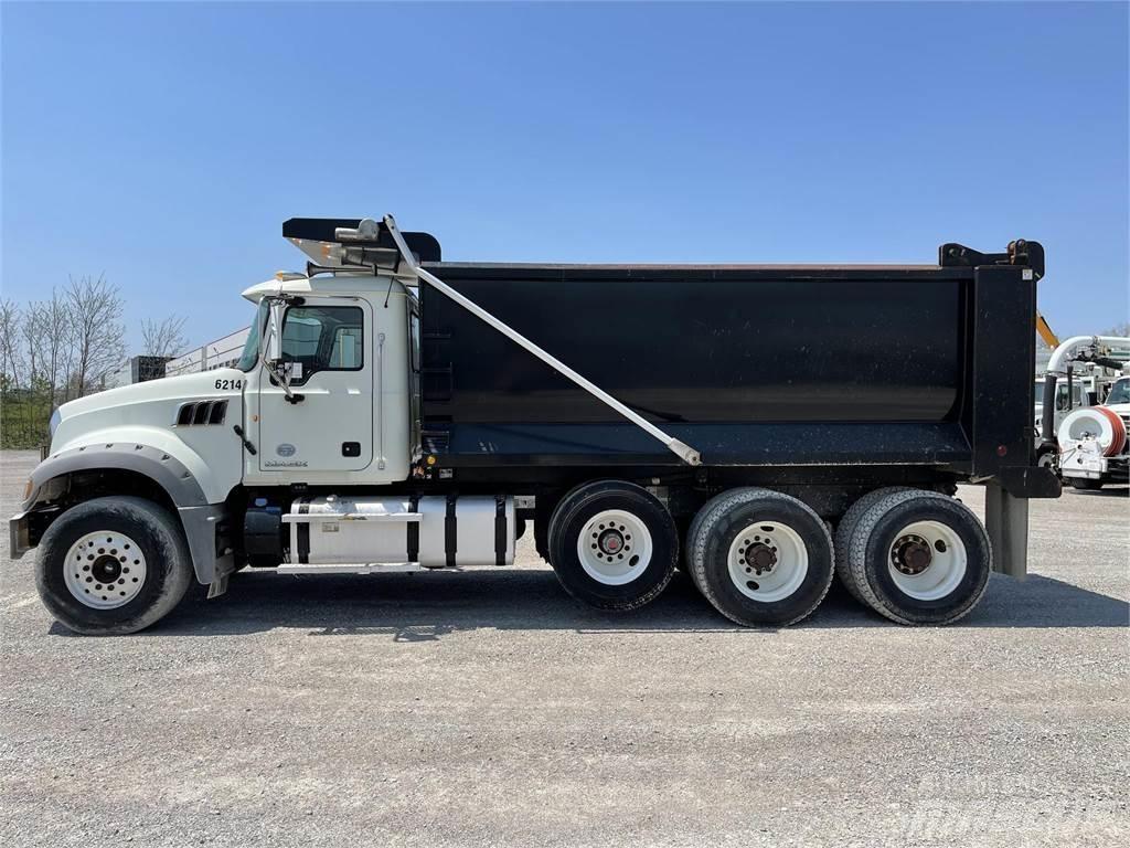 Mack GRANITE GU713 건설 장비 - 기타