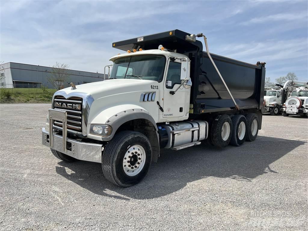 Mack GRANITE GU713 건설 장비 - 기타