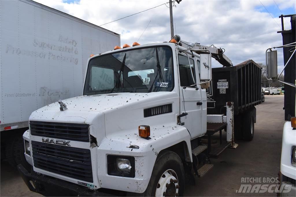 Mack MIDLINER CS300 크레인 트럭