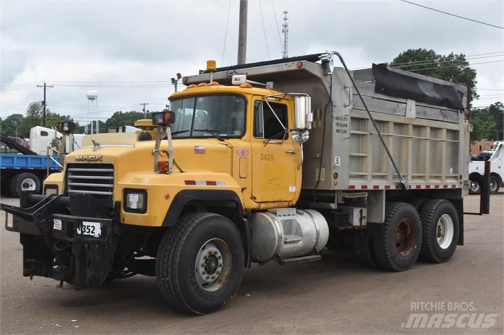 Mack RD688S 덤프 트럭