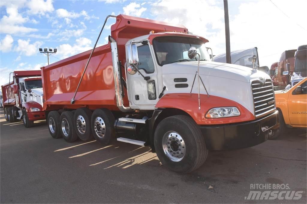 Mack VISION CX612 덤프 트럭