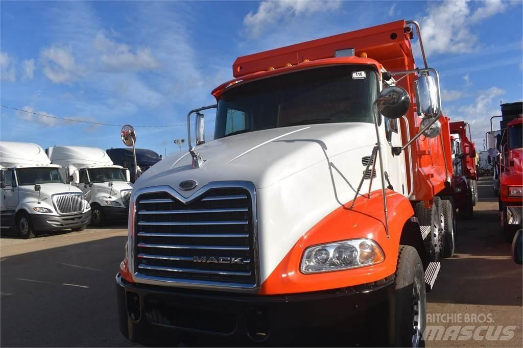 Mack VISION CX612 덤프 트럭