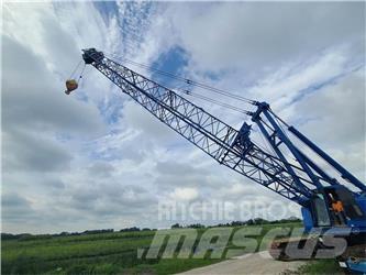 Manitowoc 777 트랙 크레인