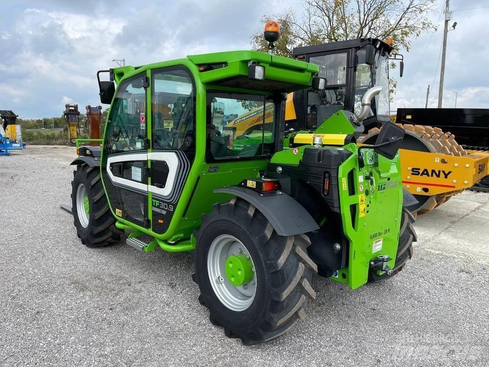 Merlo TF30.9 텔러 핸들러